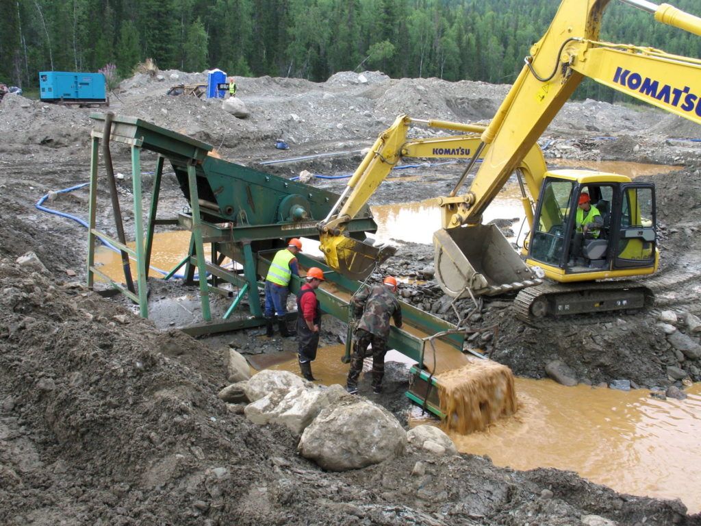 На Колыме за два месяца 2018 года добыли 2,5 тонны золота На Колыме за два месяца 2018 года добыли 2,5 тонны золота