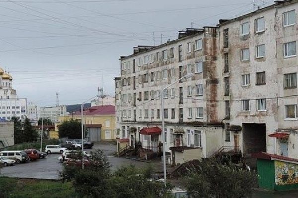 С ремонтом жилого фонда в Магаданской области помогут золотодобывающие компании.