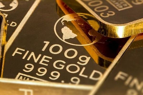 240,5 тонн золота вывезли из России за 10 месяцев.